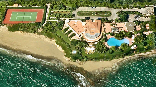 Beachfront Villa for Holiday Rentals